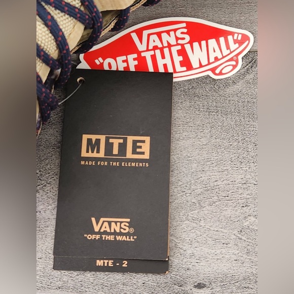 VANS UltraRange EXO Hi MTE-2 Shoe - Picture 6 of 10